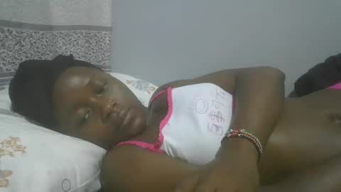 Snapshot of pretty_abella chatting on 24, 1, 2025 abella online show from 24, 1, 2025