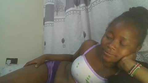 Snapshot of pretty_abella chatting on 5, 2, 2025 abella online show from 5, 2, 2025