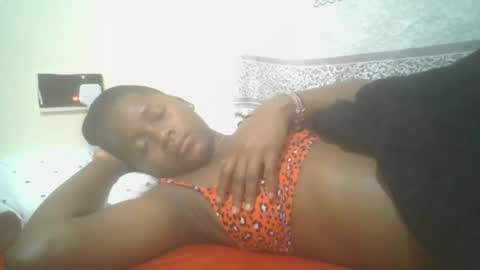 Snapshot of pretty_abella chatting on 5, 3, 2025 abella online show from 5, 3, 2025