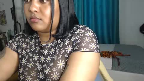 Snapshot of pretty_annah chatting on 29, 5, 2026 Annah online show from 29, 5, 2026