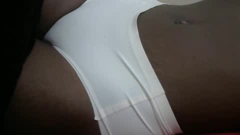 Snapshot of pretty_avena chatting on 22, 11, 2025 pretty_avena online show from 22, 11, 2025