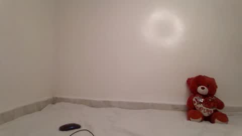 pretty_curvy99 online show from 8, 5, 2026