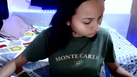 pretty_dharryhann online show from 15, 12, 2025