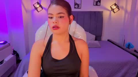 pretty online show from 19, 6, 2026