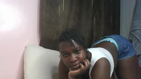 Snapshot of pretty_kylah chatting on 8, 4, 2026 pretty_kylah online show from 8, 4, 2026