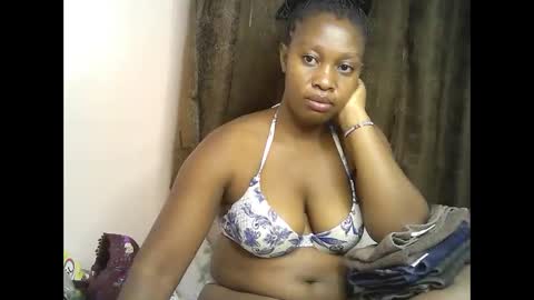 Snapshot of pretty_kylah chatting on 8, 5, 2026 pretty_kylah online show from 8, 5, 2026