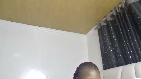 pretty luv1 online show from 26, 3, 2026