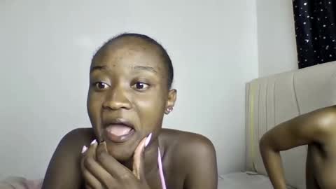 pretty luv1 online show from 1, 4, 2026