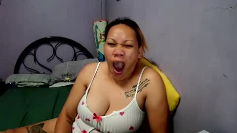 pretty_lyn08 online show from 1, 6, 2026