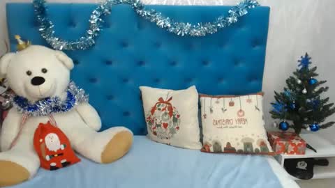 Snapshot of pretty_malika chatting on 12, 12, 2024 pretty_malika online show from 12, 12, 2024