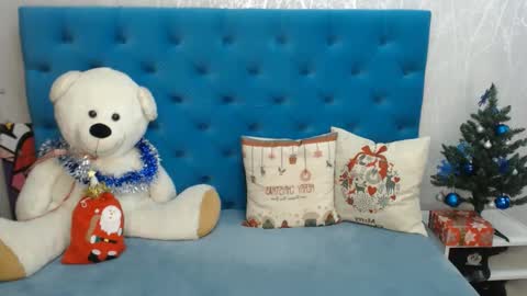 Snapshot of pretty_malika chatting on 7, 1, 2025 pretty_malika online show from 7, 1, 2025