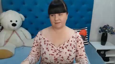 Snapshot of pretty_malika chatting on 28, 1, 2025 pretty_malika online show from 28, 1, 2025
