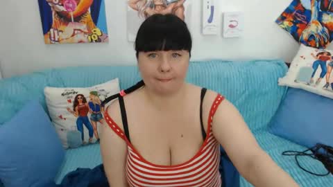 Snapshot of pretty_malika chatting on 15, 7, 2026 pretty_malika online show from 15, 7, 2026