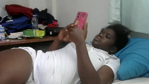 Snapshot of pretty_melan chatting on 3, 6, 2026 pretty_melan online show from 3, 6, 2026