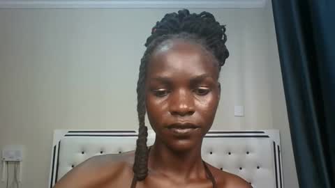 Snapshot of pretty_midnight_desire chatting on 10, 10, 2025 Pretty online show from 10, 10, 2025