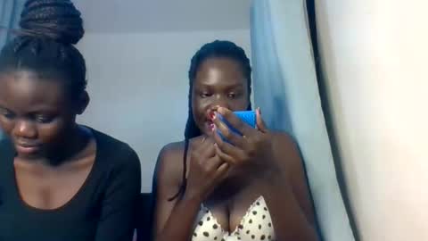 Snapshot of pretty_naya1 chatting on 1, 10, 2025 Naya online show from 1, 10, 2025