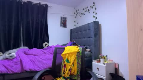 Pretty peaches online show from 28, 3, 2026