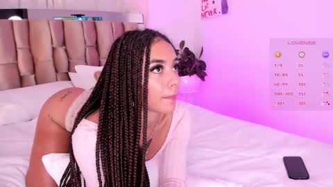 Snapshot of pretty_pettite chatting on 16, 2, 2025 pretty_pettite online show from 16, 2, 2025