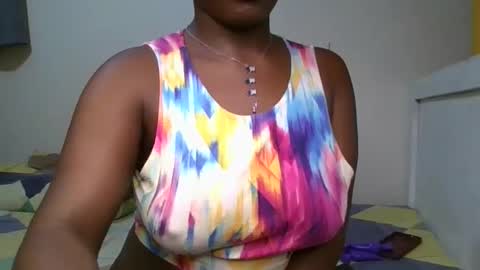 Snapshot of pretty_shila chatting on 10, 10, 2025 pretty_shila online show from 10, 10, 2025