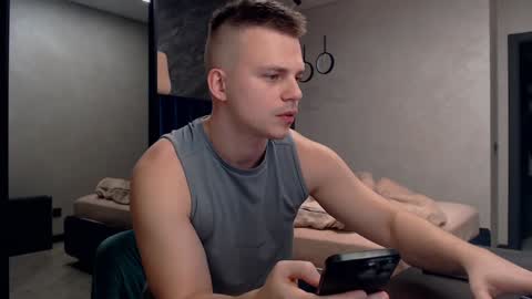 Snapshot of pretty_sweety chatting on 10, 1, 2025 Justin online show from 10, 1, 2025