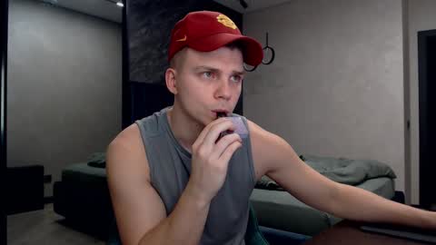 Snapshot of pretty_sweety chatting on 5, 3, 2025 Justin online show from 5, 3, 2025