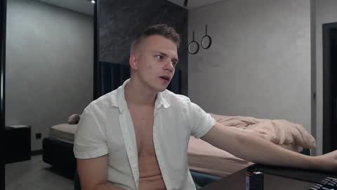 Justin online show from 17, 10, 2025