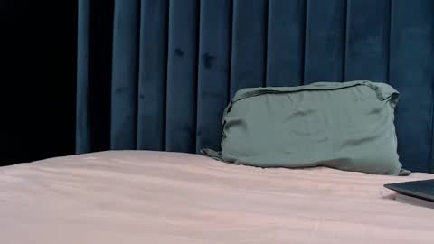 Justin online show from 10, 11, 2025