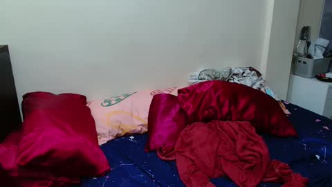 PrettyAsian098 online show from 4, 11, 2025