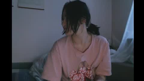 Snapshot of prettybella_7 chatting on 8, 1, 2025 Bella online show from 8, 1, 2025