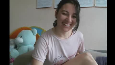 Snapshot of prettybella_7 chatting on 30, 1, 2025 Bella online show from 30, 1, 2025