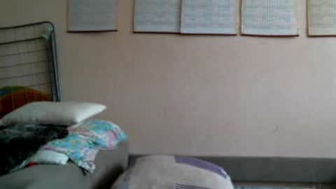 Bella online show from 20, 10, 2025