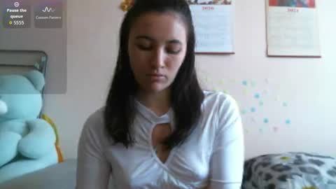 Snapshot of prettybella_7 chatting on 16, 1, 2026 Bella online show from 16, 1, 2026