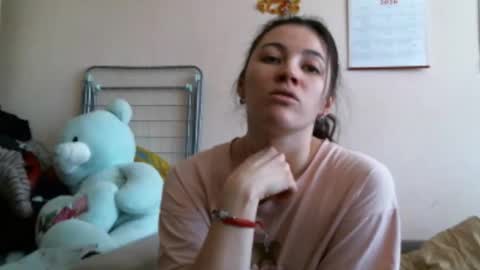 Snapshot of prettybella_7 chatting on 18, 2, 2026 Bella online show from 18, 2, 2026