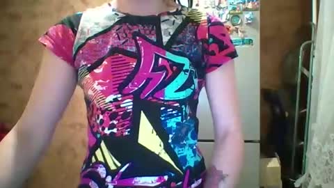 Snapshot of prettybella_7 chatting on 23, 4, 2026 Bella online show from 23, 4, 2026