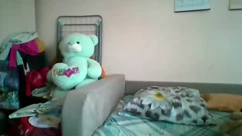 Snapshot of prettybella_7 chatting on 24, 4, 2026 Bella online show from 24, 4, 2026