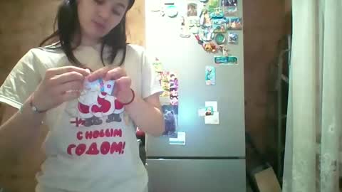 Snapshot of prettybella_7 chatting on 13, 5, 2026 Bella online show from 13, 5, 2026