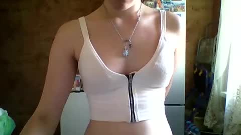 Bella online show from 10, 6, 2026