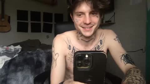 Snapshot of prettyboyszn chatting on 10, 12, 2024 pretty boy online show from 10, 12, 2024