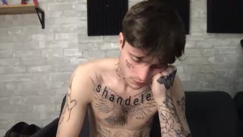 Snapshot of prettyboyszn chatting on 27, 12, 2024 pretty boy online show from 27, 12, 2024