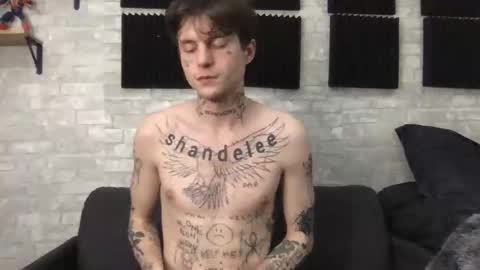 Snapshot of prettyboyszn chatting on 1, 2, 2025 pretty boy online show from 1, 2, 2025