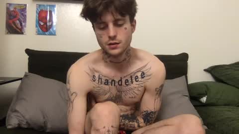 Snapshot of prettyboyszn chatting on 12, 9, 2025 pretty boy online show from 12, 9, 2025