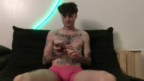 pretty boy online show from 12, 11, 2025