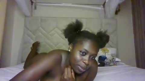 prettydulce online show from 8, 6, 2026