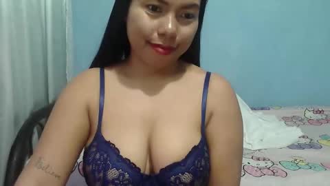 prettygirl_ynna online show from 27, 3, 2026