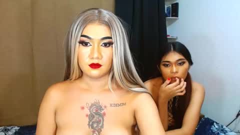 Snapshot of prettyiziets chatting on 11, 2, 2025 prettyiziets online show from 11, 2, 2025