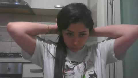 prettyjulliette online show from 9, 5, 2026