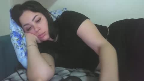 prettyjulliette online show from 12, 5, 2026
