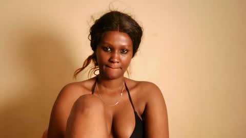 prettykeilaa online show from 3, 2, 2026