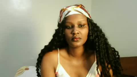 Snapshot of prettykeilaa chatting on 8, 7, 2026 prettykeilaa online show from 8, 7, 2026