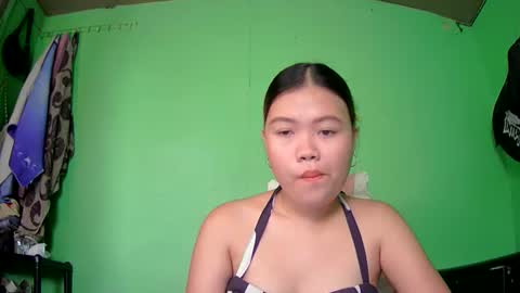 prettymae756493 online show from 25, 6, 2026